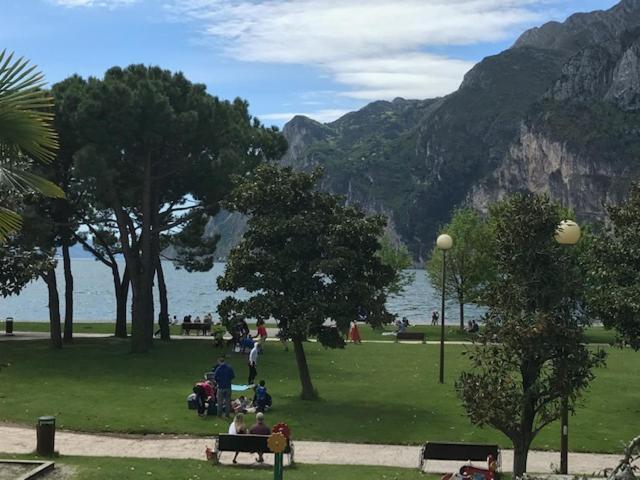 Appartement Balcone Sul Lago Рива-дель-Гарда Екстер'єр фото